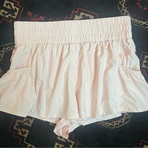 New Free People light peach get your flirt on shorts, size medium